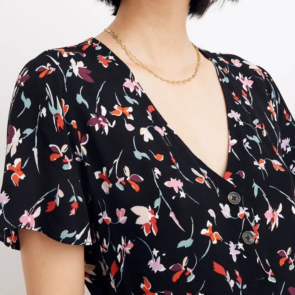 SOLD Madewell V-Neck Button-Front Mini Dress in Drifting Flowers - Picture 6 of 7